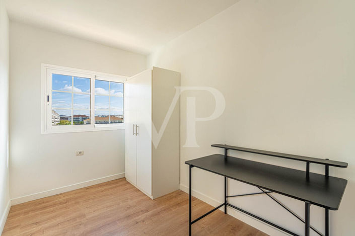 Image No.22-3 Bed Apartment for sale