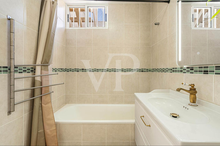 Image No.26-2 Bed Apartment for sale