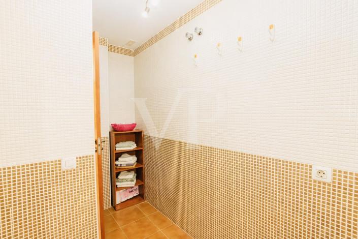 Image No.19-1 Bed Apartment for sale