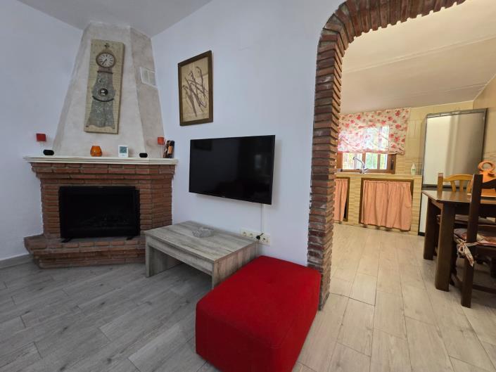 Image No.8-3 Bed Country House for sale