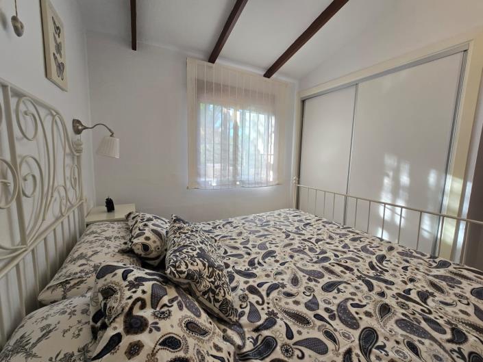 Image No.19-3 Bed Country House for sale