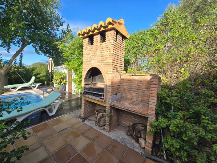 Image No.35-3 Bed Country House for sale