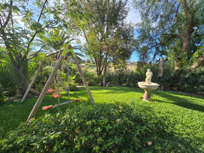 Image No.3-3 Bed Country House for sale