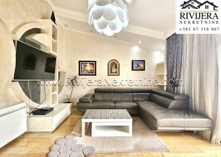 Image No.9-3 Bed Flat for sale