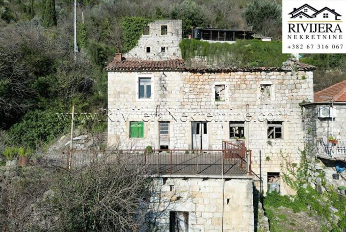 Image No.8-House for sale