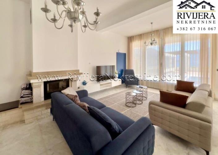 Image No.9-5 Bed Villa for sale