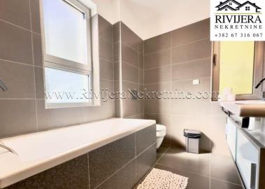 prodaja_Sale_Strp_vila_villa_Kotor_Boka_Bay_Rivijera_Nekretnine_ads_-14-800x570
