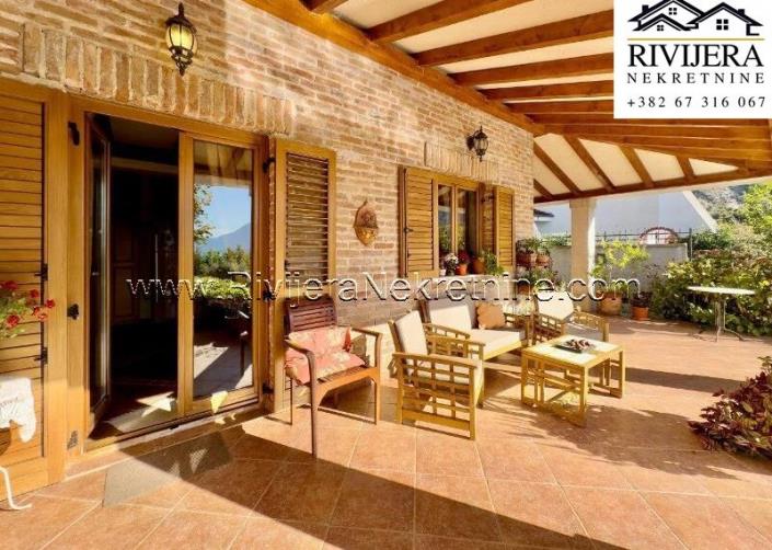 Image No.12-Villa de 4 chambres à vendre à Kotor