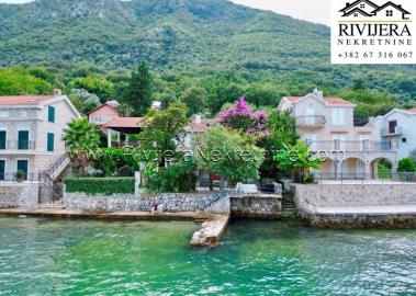 1 - Kotor, Maison
