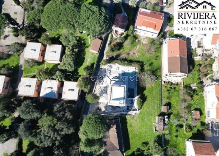Image No.4-Villa for sale