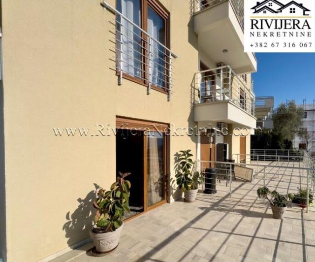 Image No.2-Appartement de 2 chambres à vendre à Tivat