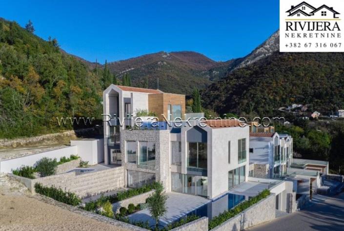 Image No.4-Villa de 2 chambres à vendre à Tivat