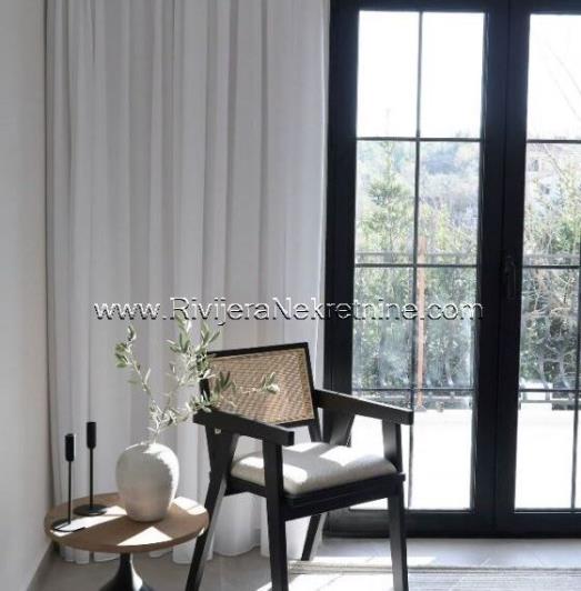 Image No.8-8 Bed Villa for sale