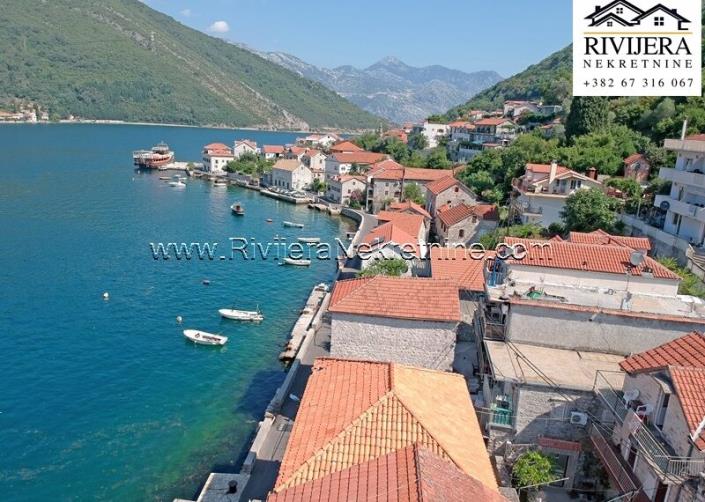 Image No.4-Maison de 4 chambres à vendre à Tivat