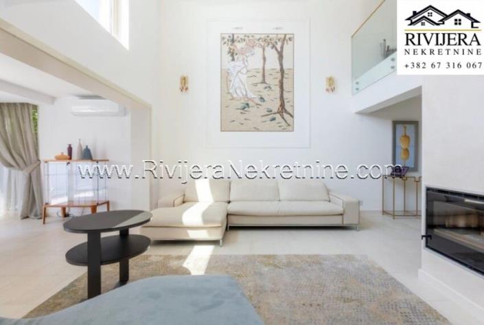 Image No.4-Villa de 6 chambres à vendre à Tivat