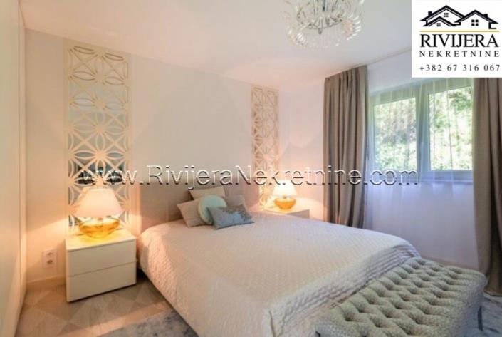 Image No.9-Villa de 6 chambres à vendre à Tivat