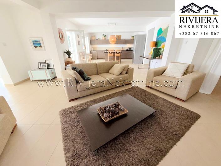 Image No.14-Villa de 4 chambres à vendre à Ðenovici