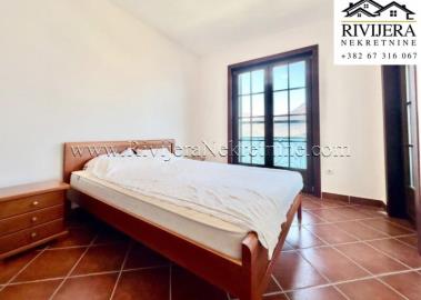 prodaja_Sale_prodaza_ads_oglasi_Rivijera_nekretnine_Kotor_Kostanjica_Rivijera_Nekretnine_-4-800x570