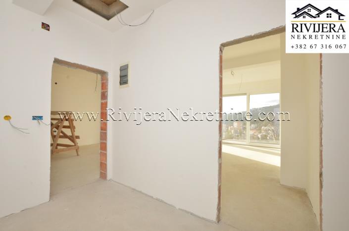 Image No.12-4 Bed Villa for sale