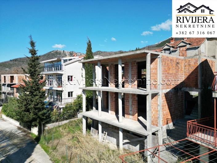 Image No.5-House for sale