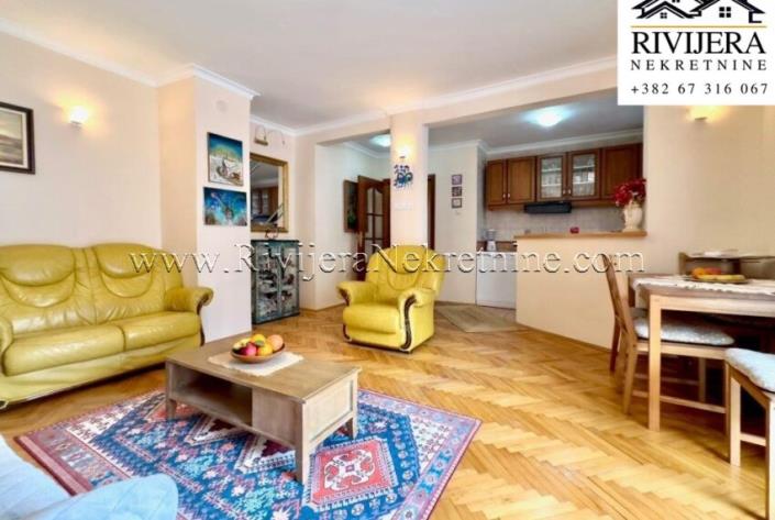 Image No.3-Appartement de 3 chambres à vendre à Skaljari