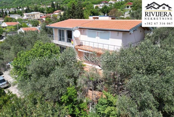 Image No.6-5 Bed House for sale