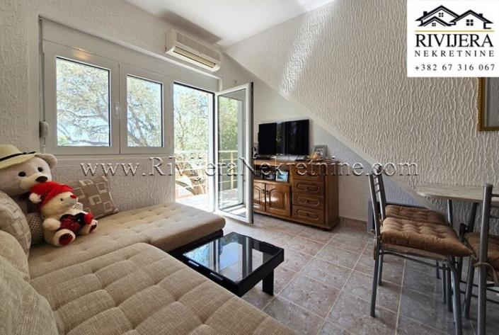 Image No.9-5 Bed House for sale