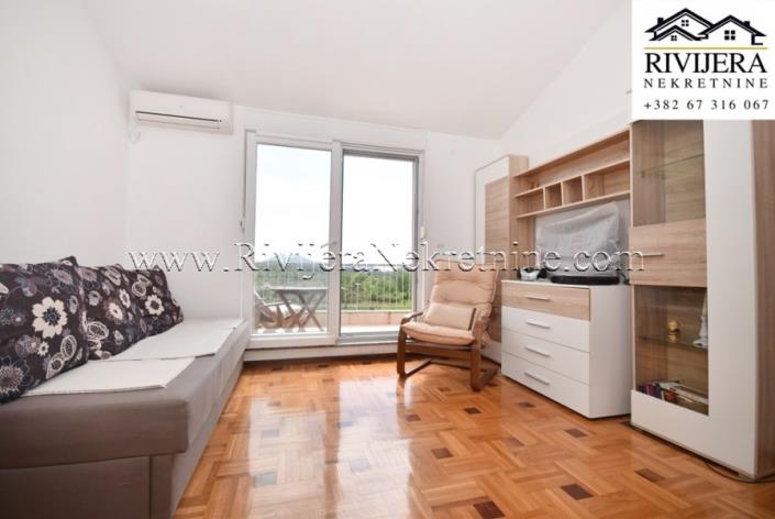 Image No.1-Appartement de 1 chambre à vendre à Igalo