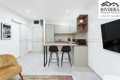 prodaja_sale_Rivijera_Nekretnine_oglasi_Ads_Kotor_Boka_Boka_Bay_-3-850x570
