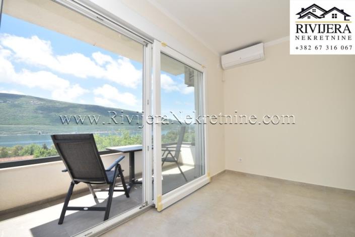 Image No.1-Appartement de 1 chambre à vendre à Kumbor