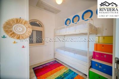 prodaja_sale_Rivijera_Nekretnine_oglasi_ads_Lustica_lustica_bay_stan_apartments-7-850x570