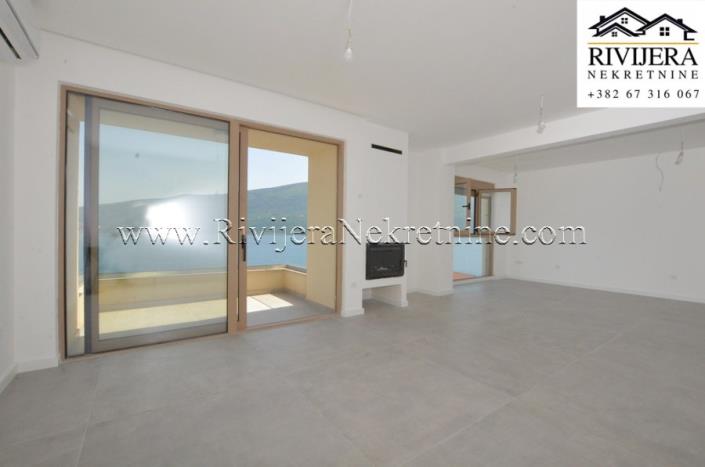 Image No.2-Appartement de 2 chambres à vendre à Herceg Novi