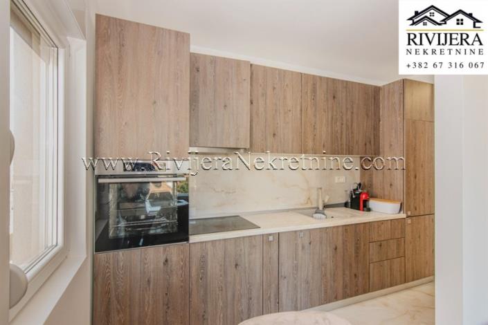 Image No.3-Appartement de 1 chambre à vendre à Herceg Novi