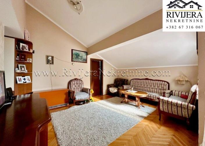 Image No.5-3 Bed Flat for sale