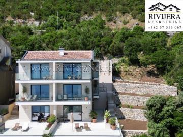 prodaja_stan_sale_apartment_Herceg_Novi_Rivijera_Nekretnine_ads_real_estate_oglasi--1-
