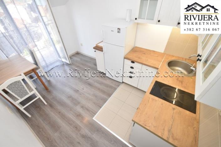 Image No.2-Appartement de 2 chambres à vendre à Igalo