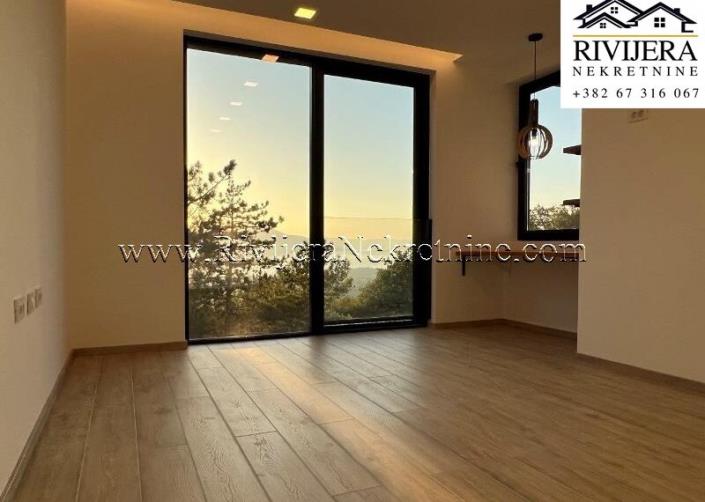 Image No.2-Villa de 3 chambres à vendre à Kavac