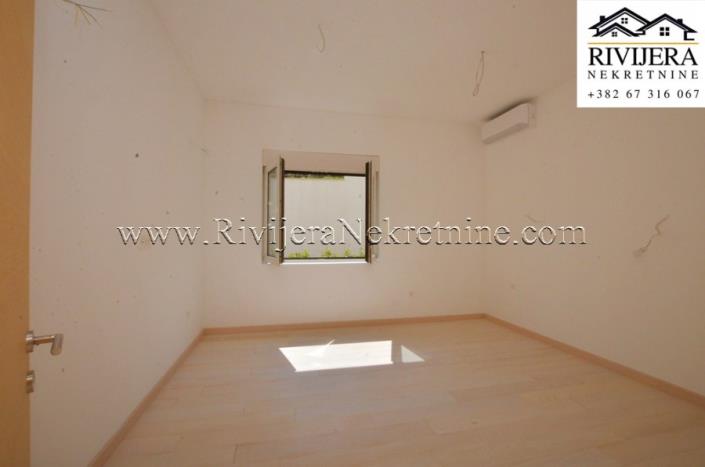 Image No.4-Appartement de 2 chambres à vendre à Igalo