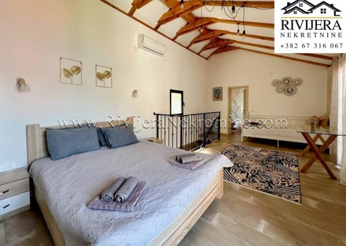 Image No.8-3 Bed House for sale