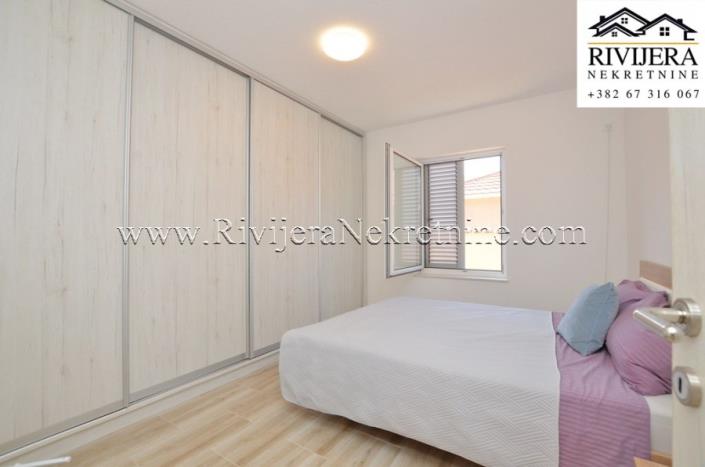 Image No.10-3 Bed House for sale