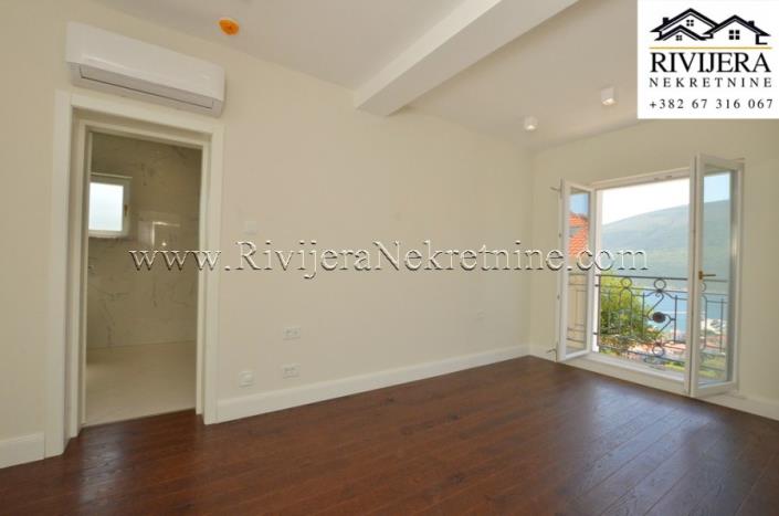 Image No.3-Appartement de 3 chambres à vendre à Ðenovici