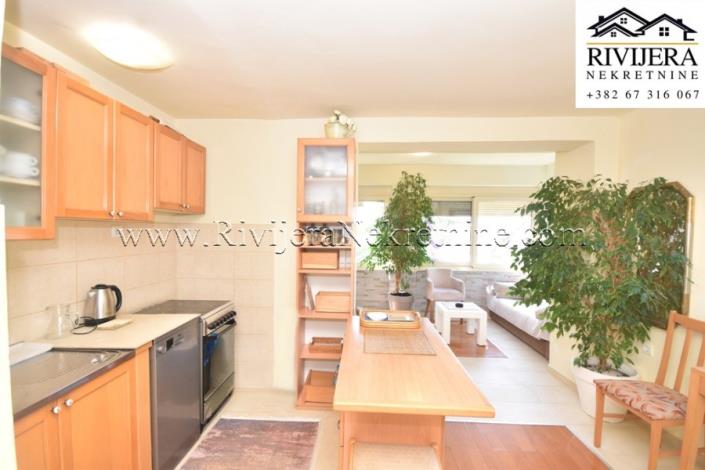 Image No.2-Appartement de 1 chambre à vendre à Herceg Novi