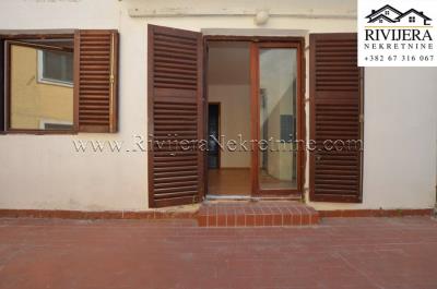 Prodaja_Sale_Rivijera_Nekretnine_oglasi_Ads_Igalo_stan_Herceg_Novi--8-