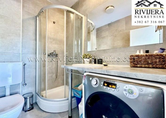 Image No.3-Maison de 5 chambres à vendre à Tivat