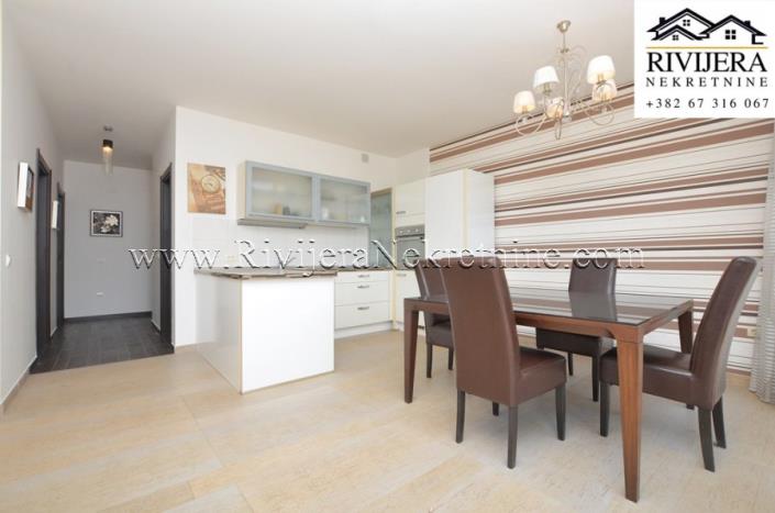 Image No.2-Appartement de 3 chambres à vendre à Kumbor