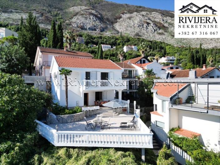 Image No.2-Maison de 3 chambres à vendre à Herceg Novi