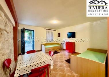 prodaja_Sale_Rivijera_Nekretnine_Ads_Kotor_Boka_bay_kuca_house_oglasi_oglas_-5-800x570