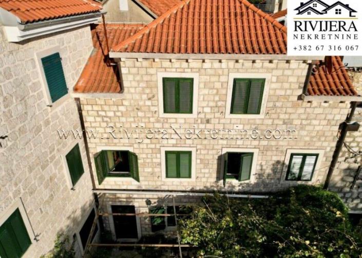 Image No.16-Maison de 4 chambres à vendre à Kotor