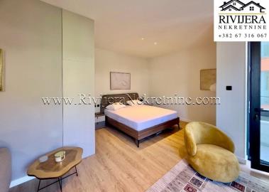 prodaja_Sale_rivijera_Nekretnine_Ads_Oglasi_Tivat_Portomontenegro_-2-800x570