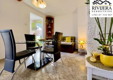 prodaja_sale_rivijera_Nekretnine_Ad_Ads_oglasi_Kotor_Boka_Montenegro_Boka_Bay_stan_apartment_-1-800x570